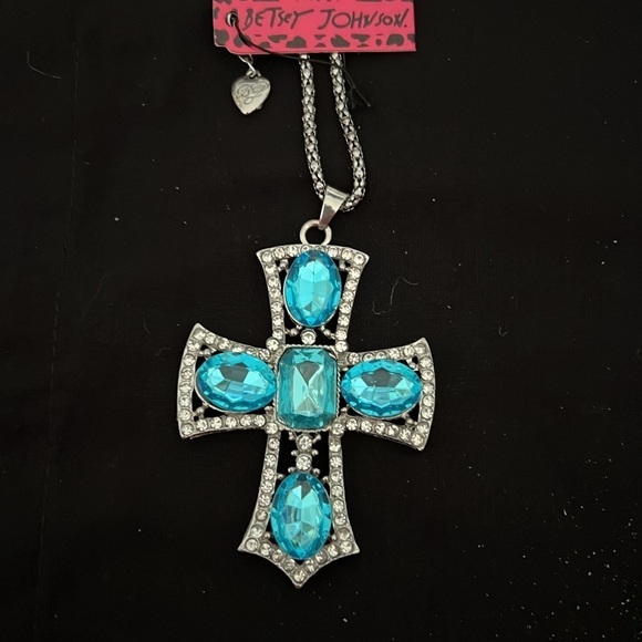 BETSEY JOHNSON SILVER ALLOY AND BLUE CRYSTAL AND RHINESTONE CROSS NECKLACE - Picture 3 of 5